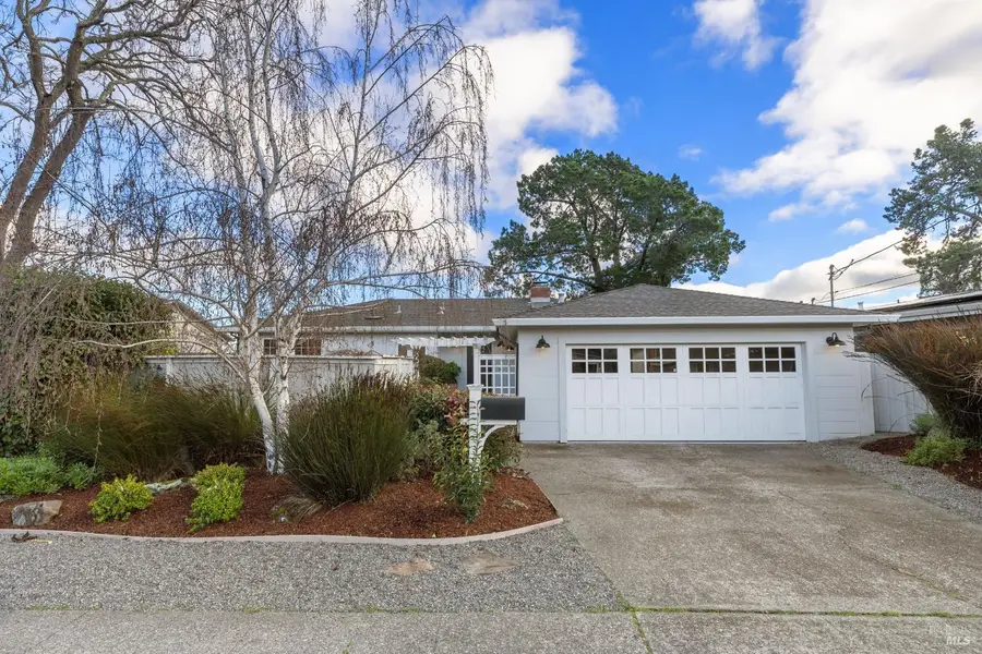 39 Lakeside Drive, Corte Madera, CA 94925 - Image #2