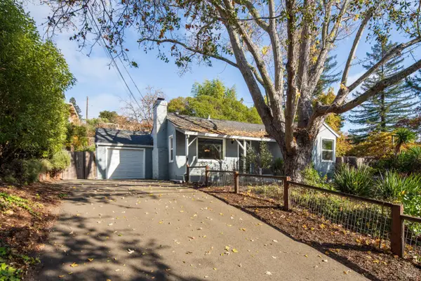 2136 Franklin Avenue, Santa Rosa, CA 95404