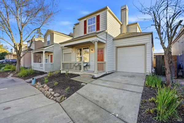 1740 Cork Tree Lane, Santa Rosa, CA 95404