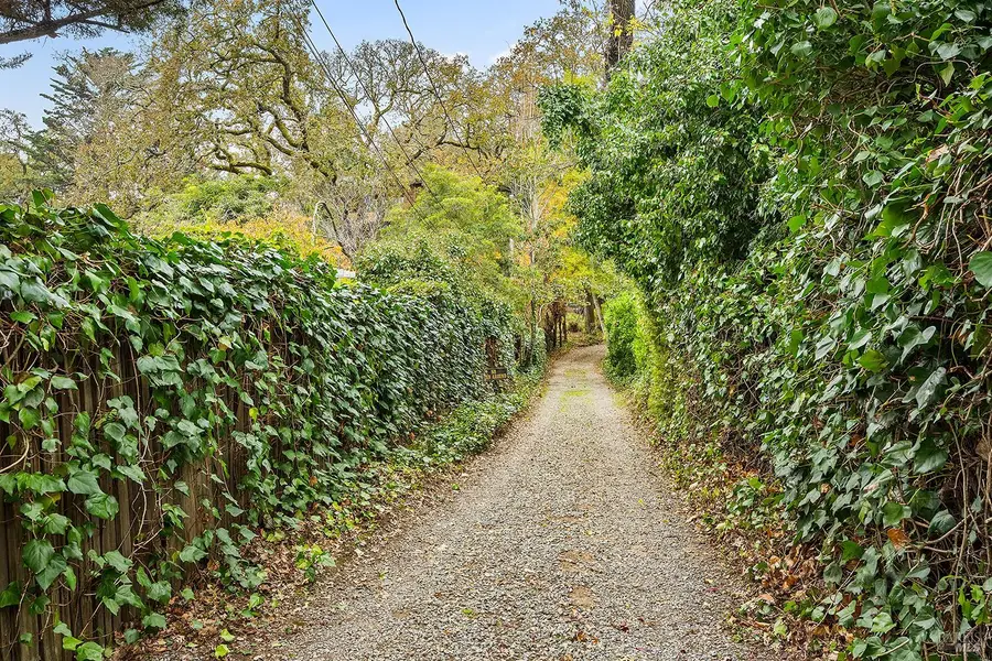 101 Laurel Grove Avenue, Kentfield, CA 94904 - Image #2
