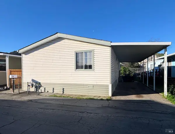 60 Calle Chapala, Vacaville, CA 95687