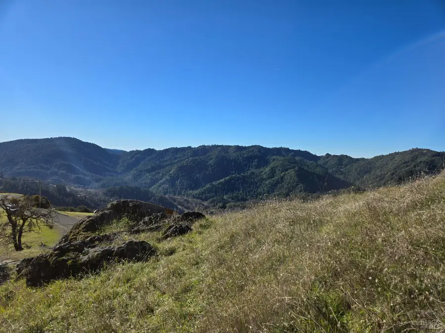 16191 Ridgeview Road, Willits, CA 95490 - Image #3