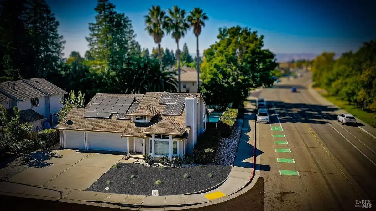 265 Ahern Lane, Dixon, CA 95620 - Image #1