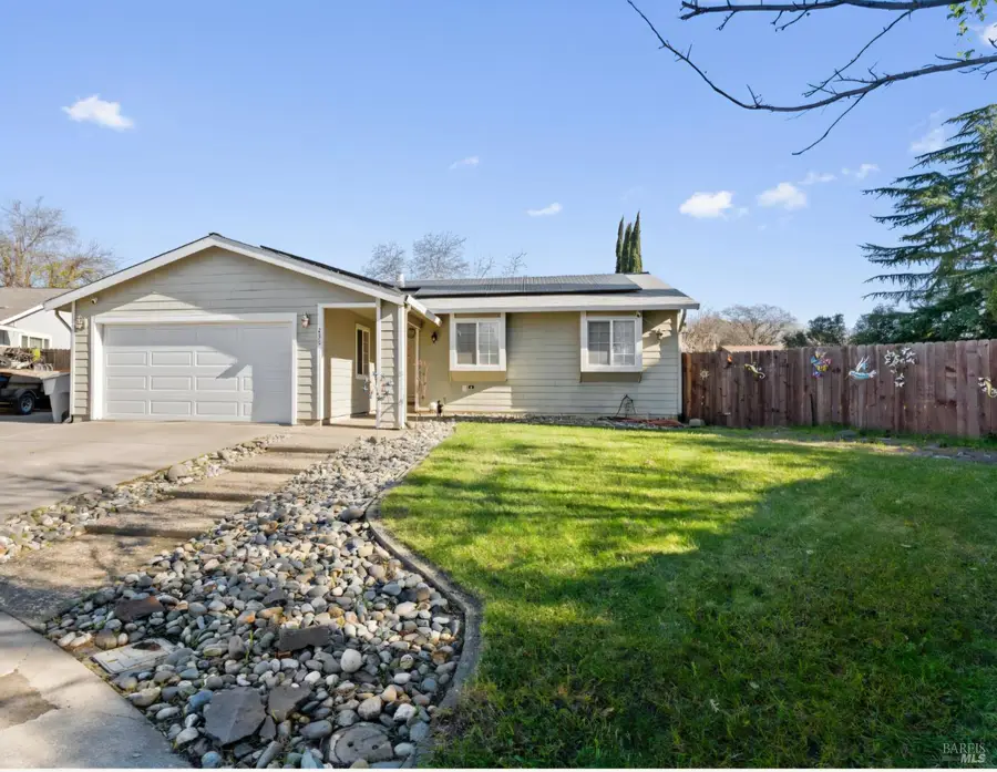 230 James Court, Vacaville, CA 95687 - Image #2