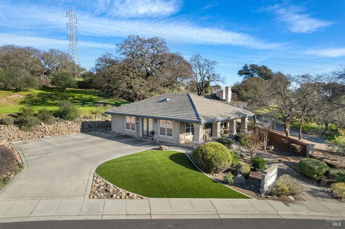 902 Eastridge Drive, Fairfield, CA 94534 - Image #1