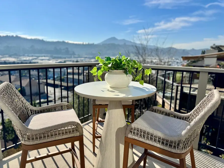 60 Marina Court Drive, San Rafael, CA 94901 - Image #3
