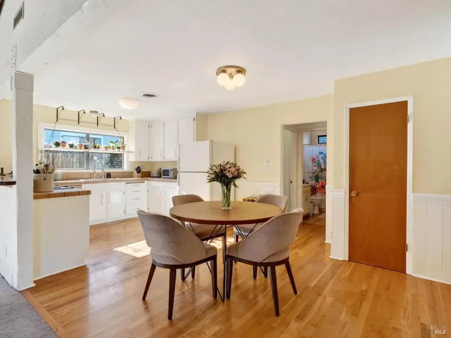 1059 W Standley Street, Ukiah, CA 95482 - #3