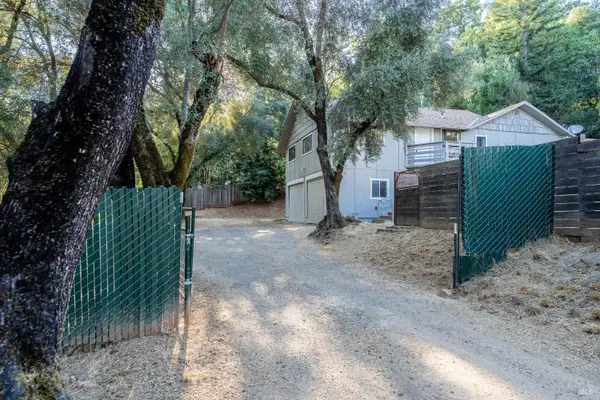 301 Crestview Drive, Ukiah, CA 95482
