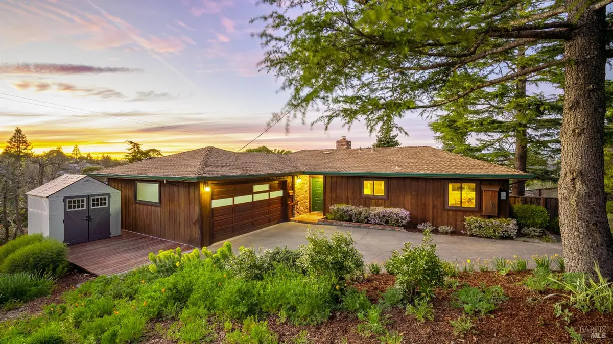 28 Meadowglen Drive, Petaluma, CA 94952 - #1