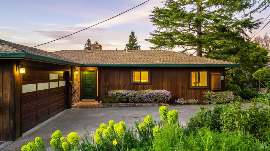 28 Meadowglen Drive, Petaluma, CA 94952 - #3