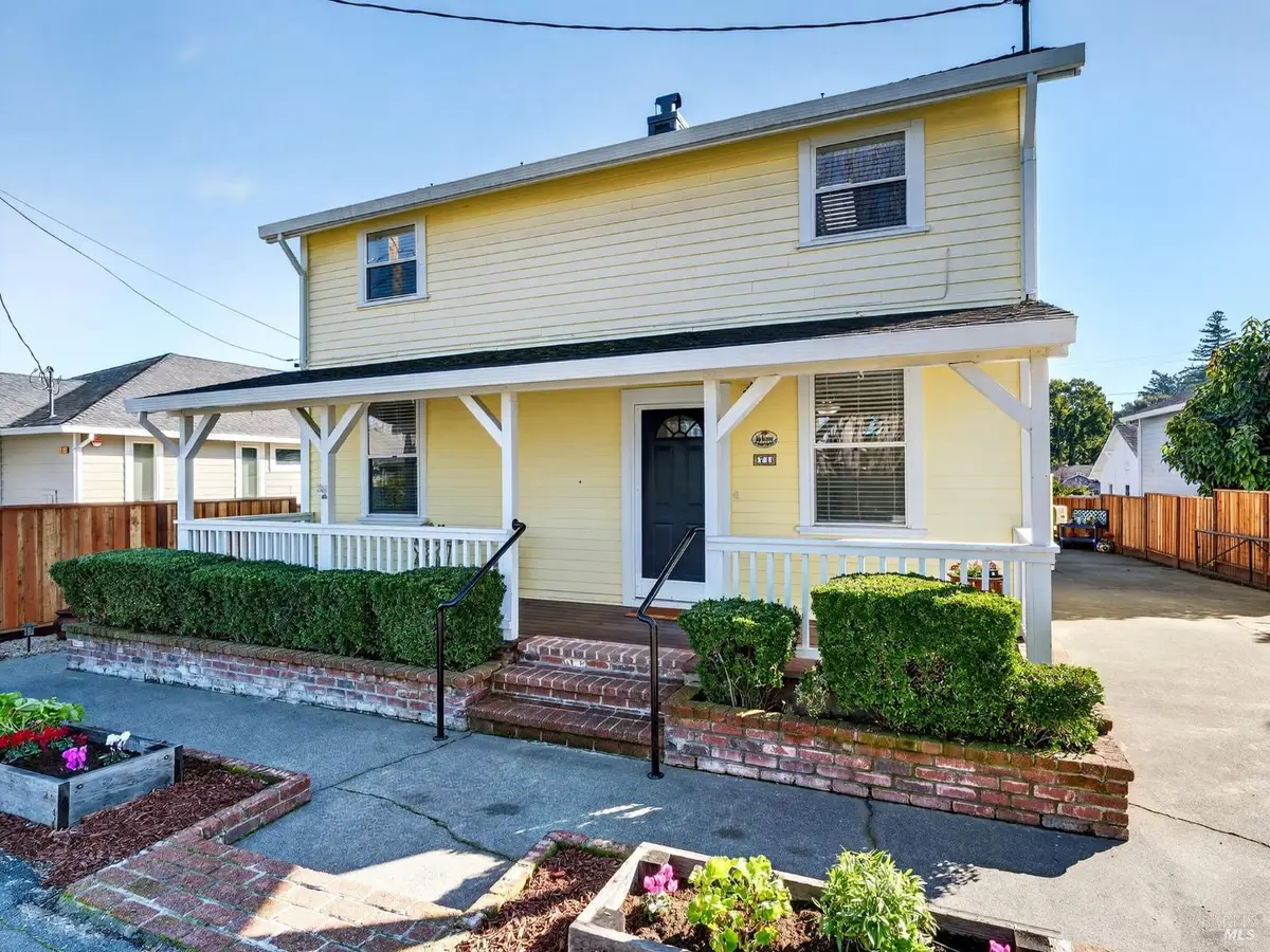 71 Crowell Street, Geyserville, CA 95441 - Image #1