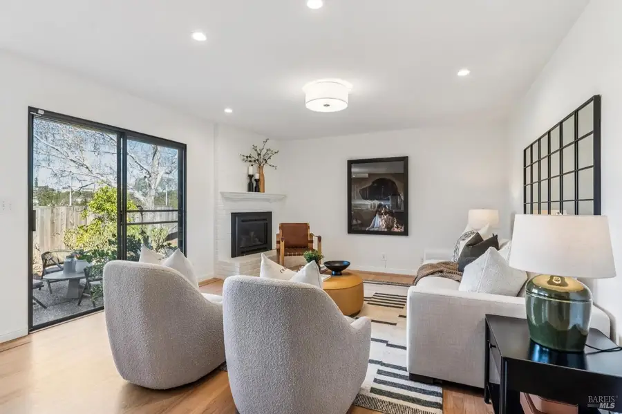 14 Jefferson Court, Novato, CA 94947 - Image #2