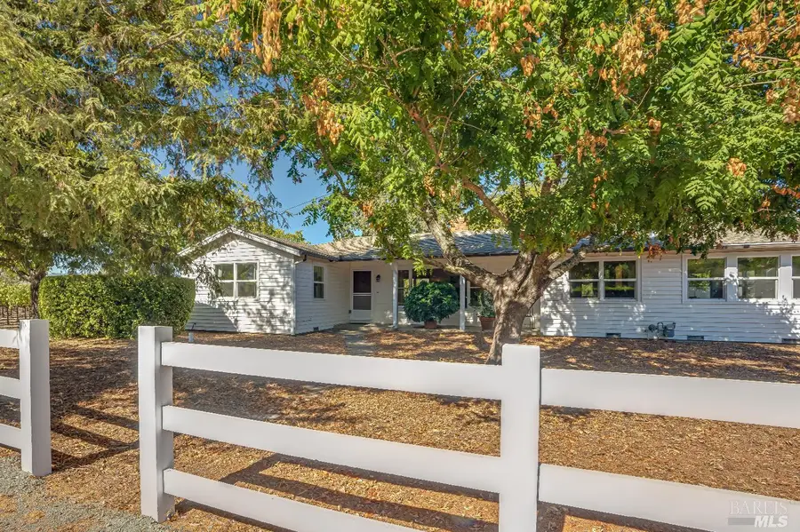 1234 Davis Lane, Saint Helena, CA 94574 - Image #2