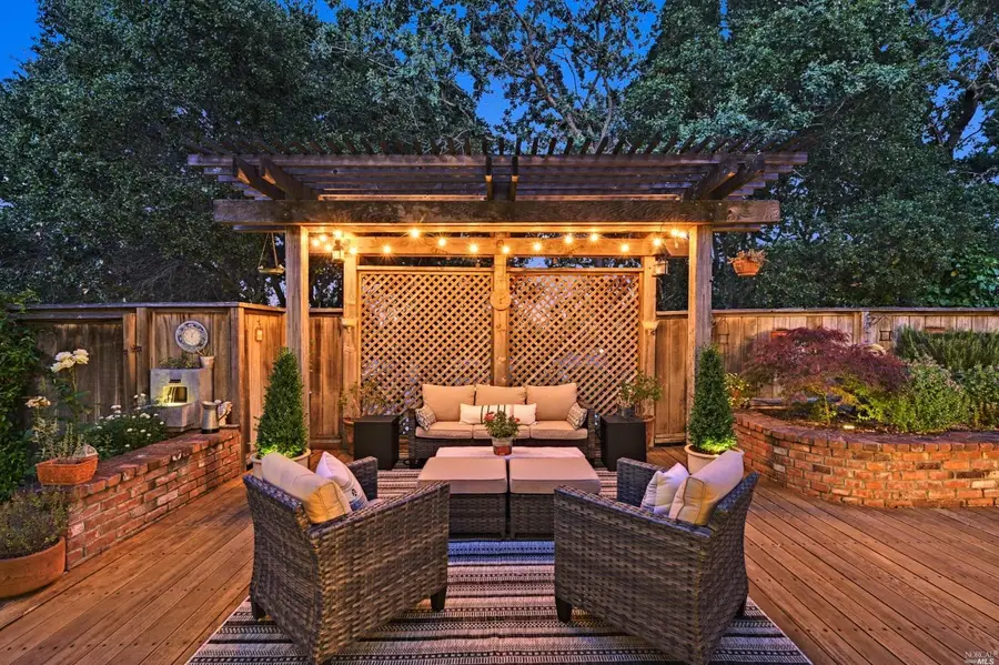 117 Michele Circle, Novato, CA 94947 - Image #2