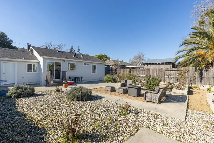 118 Dewitt Avenue, Napa, CA 94558 - Image #2