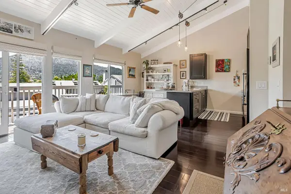 838 Sir Francis Drake Boulevard #3, Kentfield, CA 94904