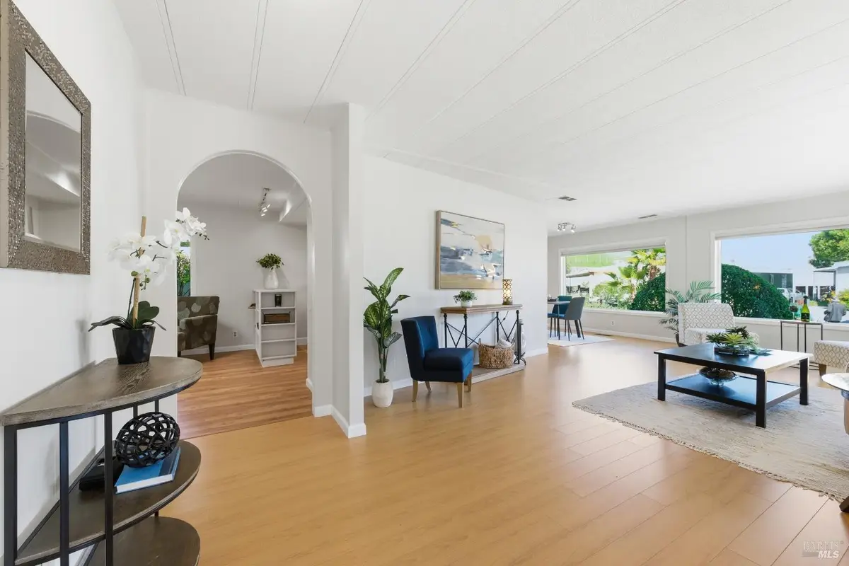 15 Scenic Drive, Novato, CA 94949 - #1