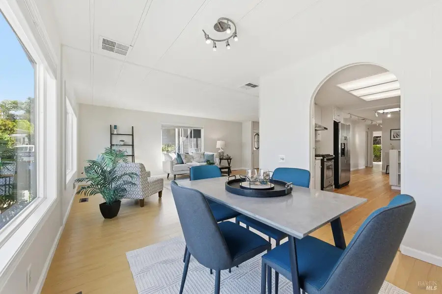 15 Scenic Drive, Novato, CA 94949 - #3