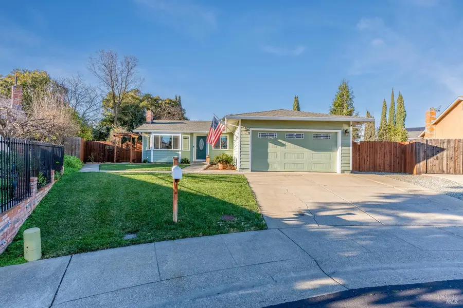 1125 Merrill Court, Dixon, CA 95620 - Image #2