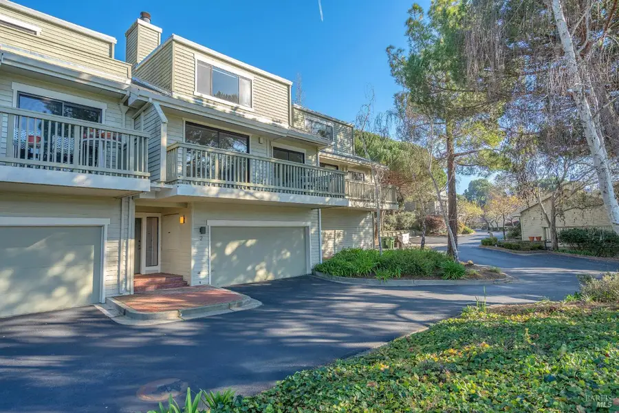 2 Eucalyptus Knoll Street, Mill Valley, CA 94941 - Image #2