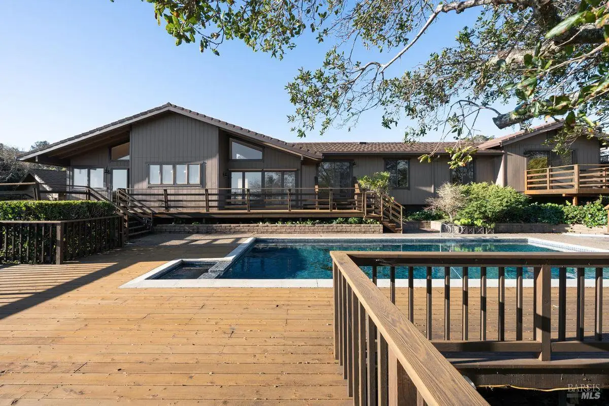 120 Cabro Court, Novato, CA 94947 - Image #1