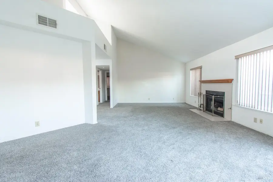 1310 Hawthorne Court, Dixon, CA 95620 - Image #3