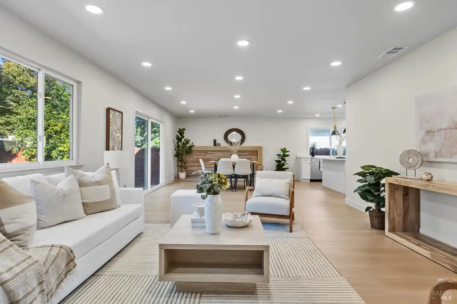 3583 Jomar Drive, Napa, CA 94558 - Image #2