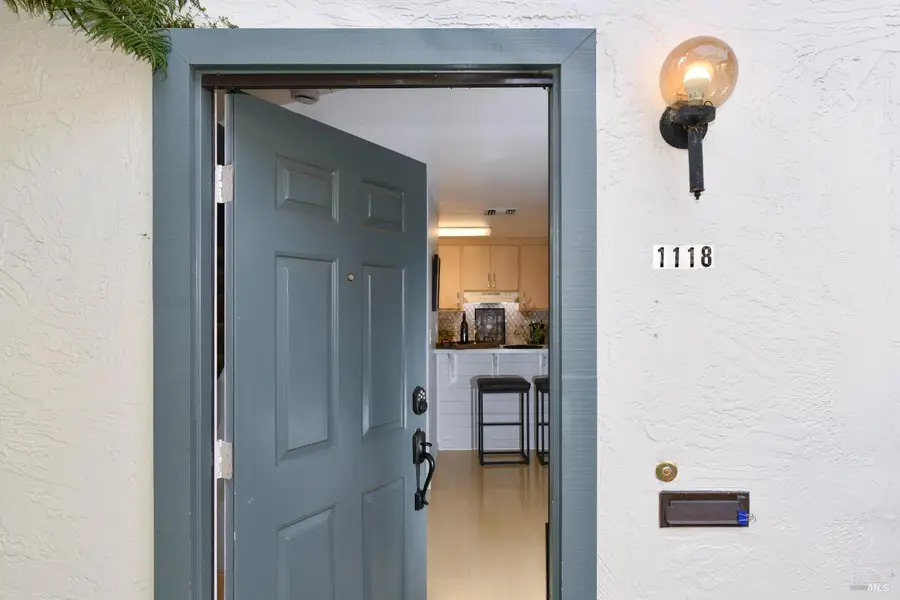 1118 Marina Drive, Napa, CA 94559 - Image #2