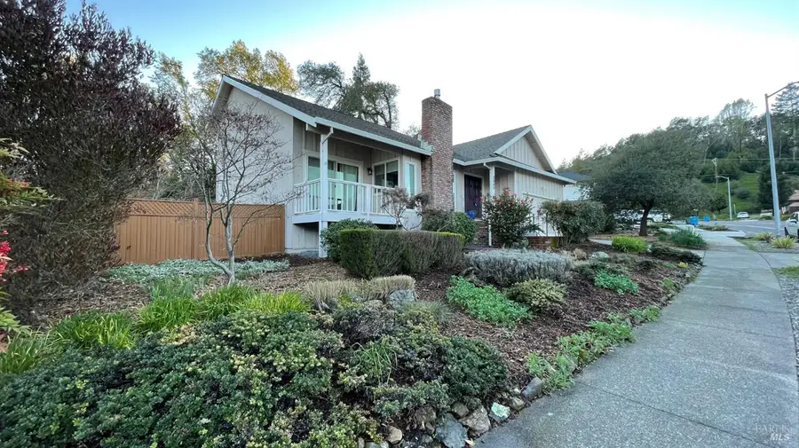 3540 Sleepy Hollow Drive, Santa Rosa, CA 95404 - Image #2