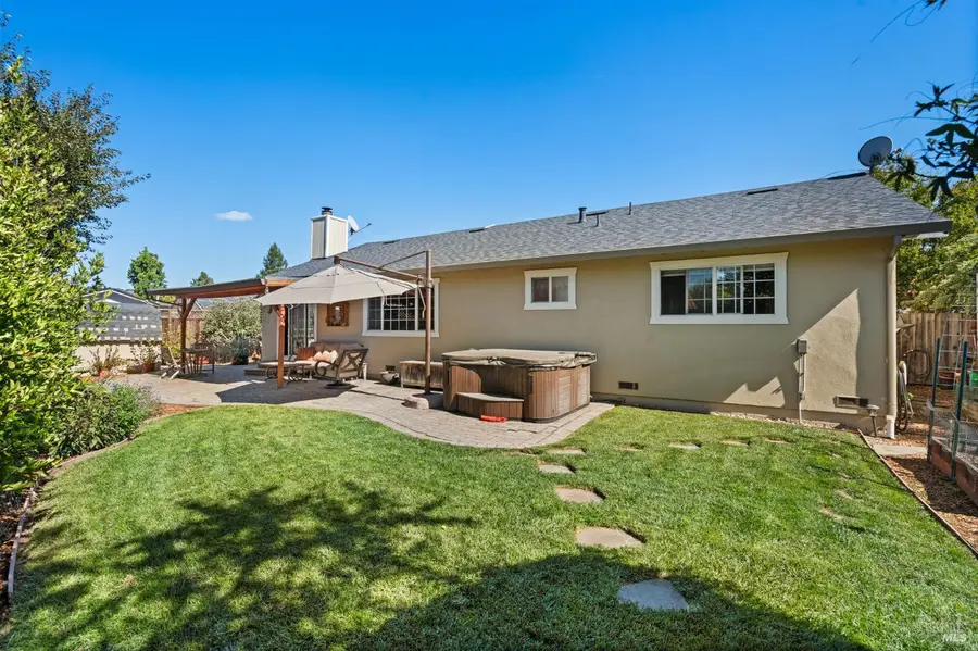 6381 San Francisco Court, Rohnert Park, CA 94928 - Image #2