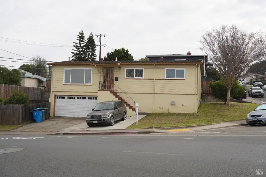 1115 Sereno Drive, Vallejo, CA 94589 - Image #2