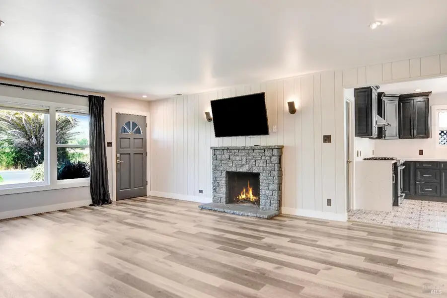 377 W Spain Street, Sonoma, CA 95476 - Image #3