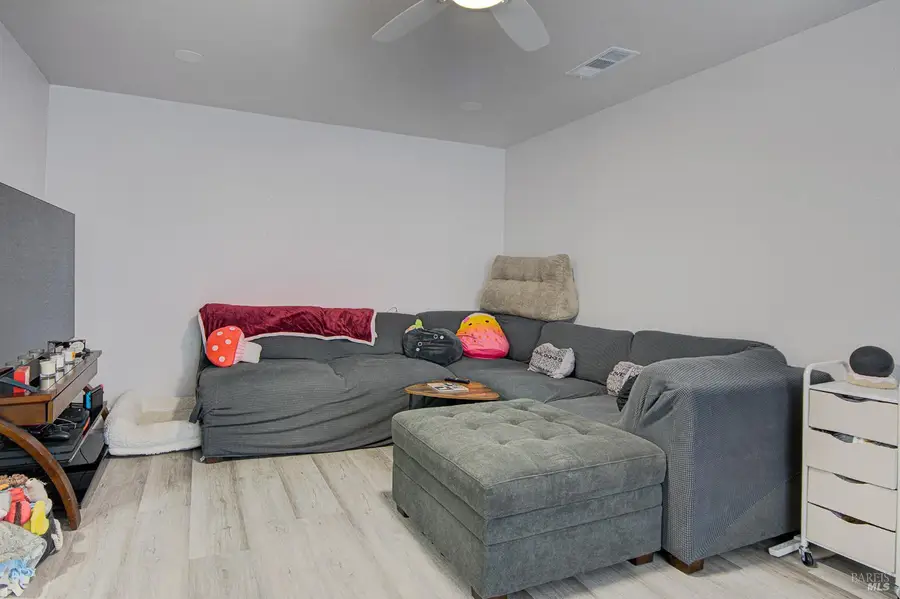 147 Erin Drive, Vallejo, CA 94589 - Image #3