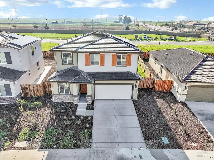 681 Shefford Drive, Vacaville, CA 95687 - Image #3