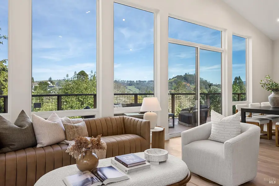 745 Redwood Road, San Anselmo, CA 94960 - Image #2