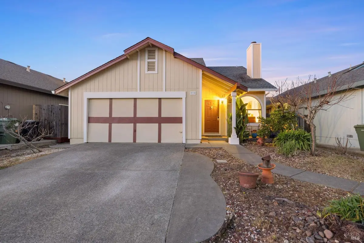 933 Bond Place, Windsor, CA 95492 - Image #1