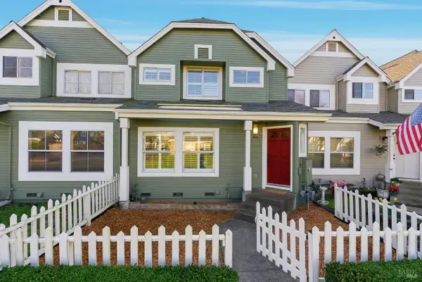 1816 Downing Street, Petaluma, CA 94954