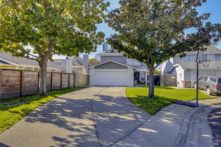 116 Heritage Lane, Vacaville, CA 95687 - Image #3