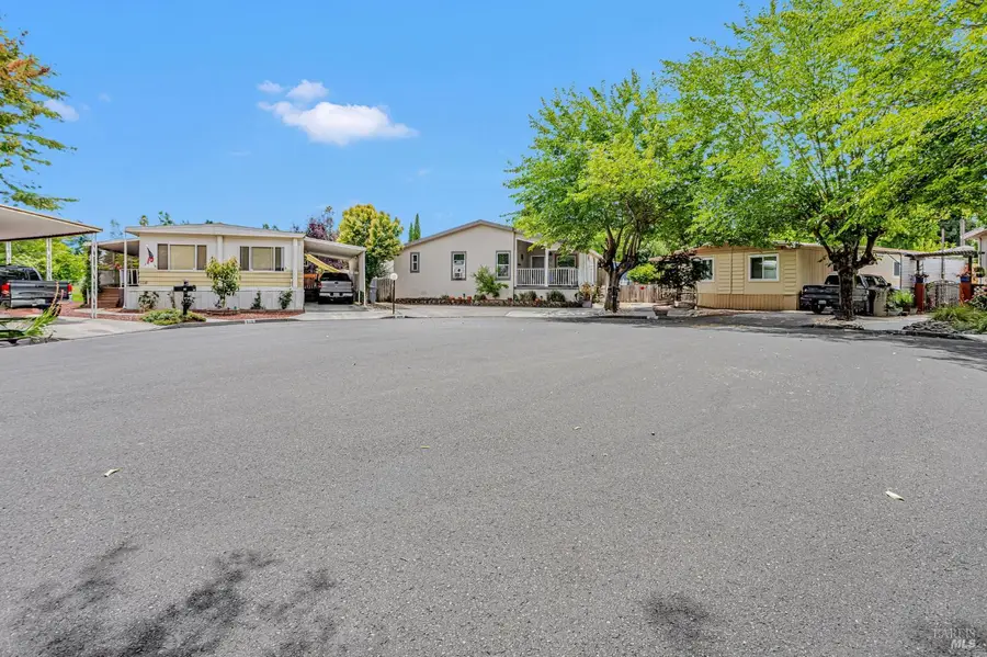 817 Corte Azul Court, Rohnert Park, CA 94928 - Image #3