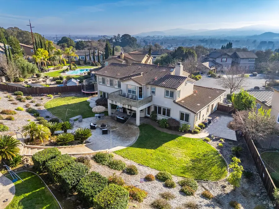 5242 Deer Ridge Court, Fairfield, CA 94534 - Image #3