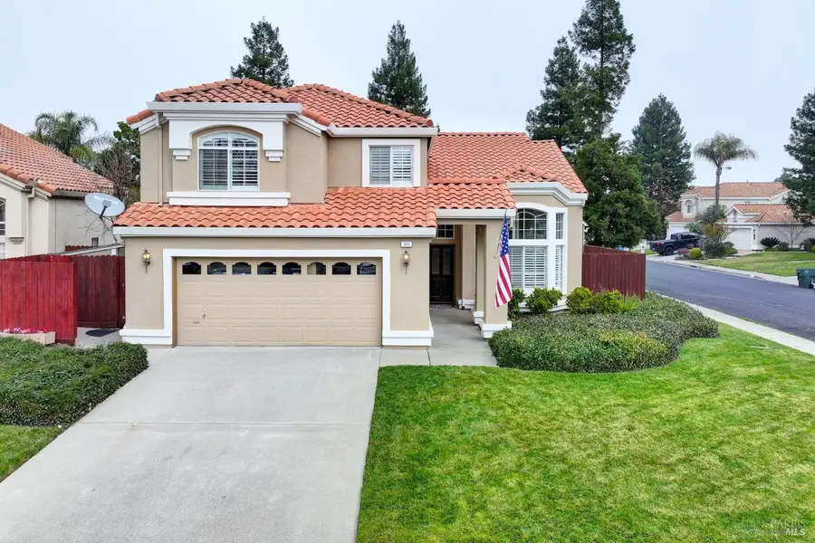 385 Sun Valley Way, Vacaville, CA 95688 - Image #2