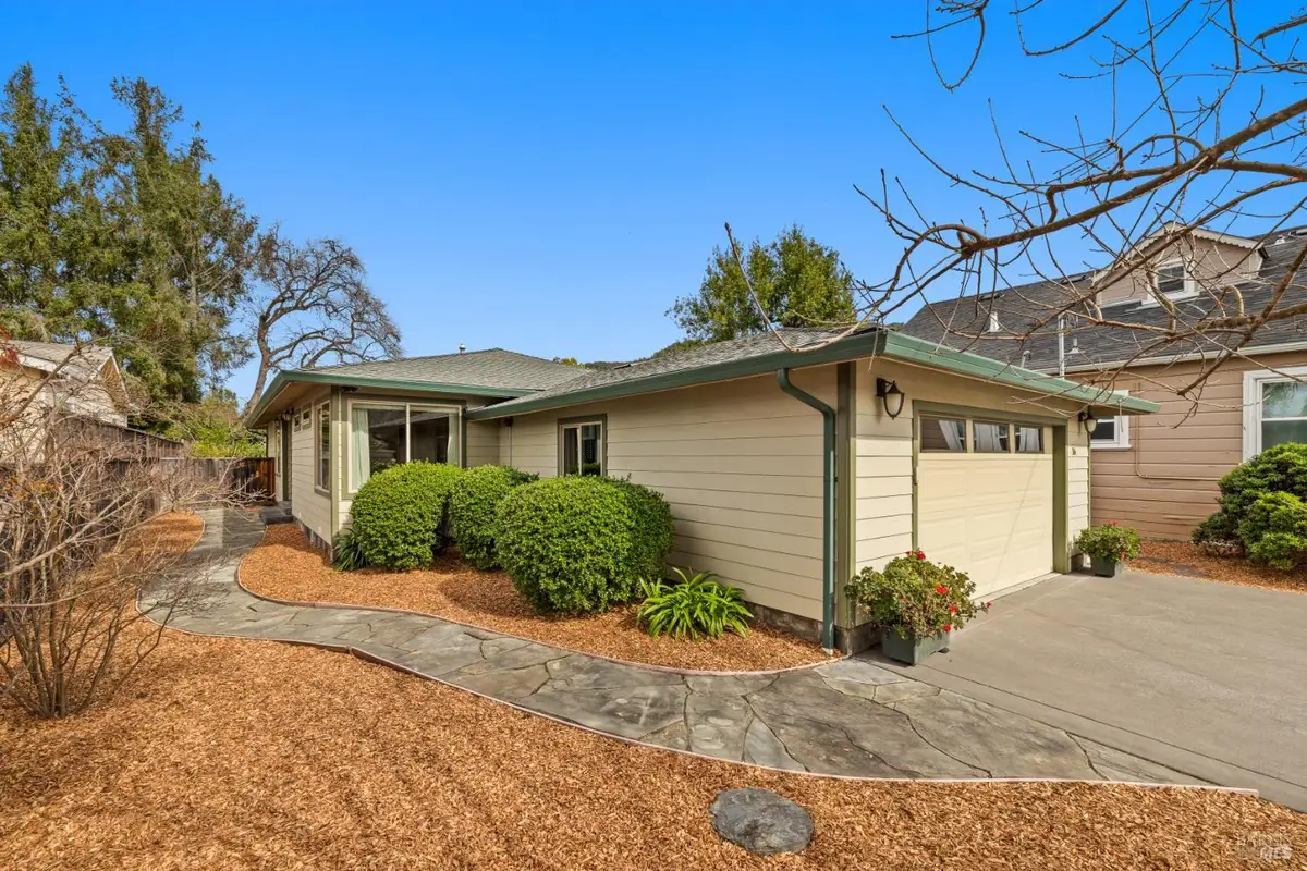16 Washington Avenue, San Rafael, CA 94903 - #1