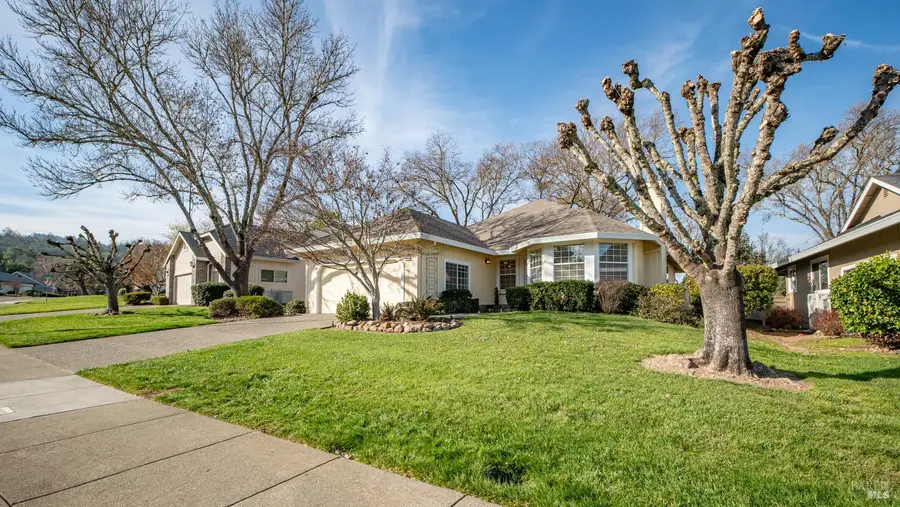 8151 Oakmont Drive, Santa Rosa, CA 95409 - Image #2