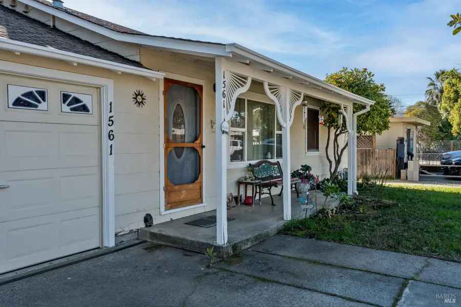 1561 Talmage Court, Ukiah, CA 95482 - Image #3