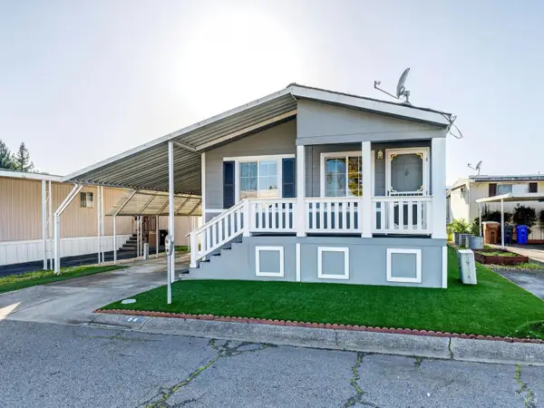 54 Hacienda Drive #54, Napa, CA 94558