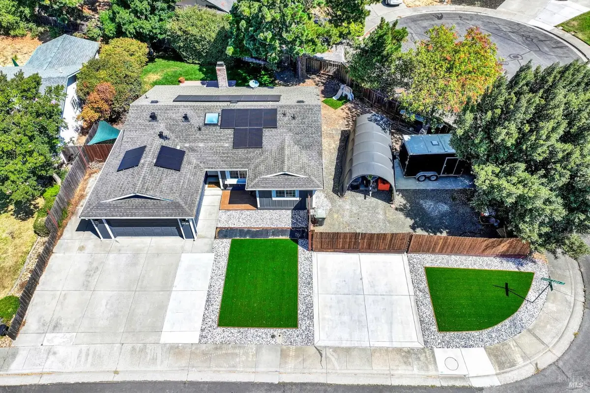 680 Silver Lake Drive, Fairfield, CA 94534 - Image #1
