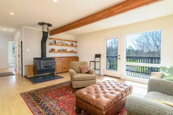 44120 Biaggi Road, Manchester, CA 95459