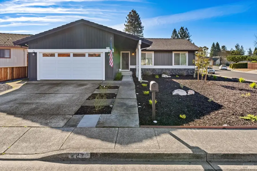 4472 Hollingsworth Circle, Rohnert Park, CA 94928 - Image #2