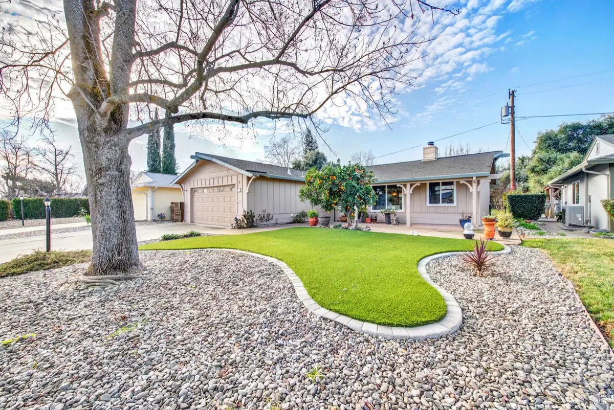 126 Olympic Circle, Vacaville, CA 95687 - Image #1