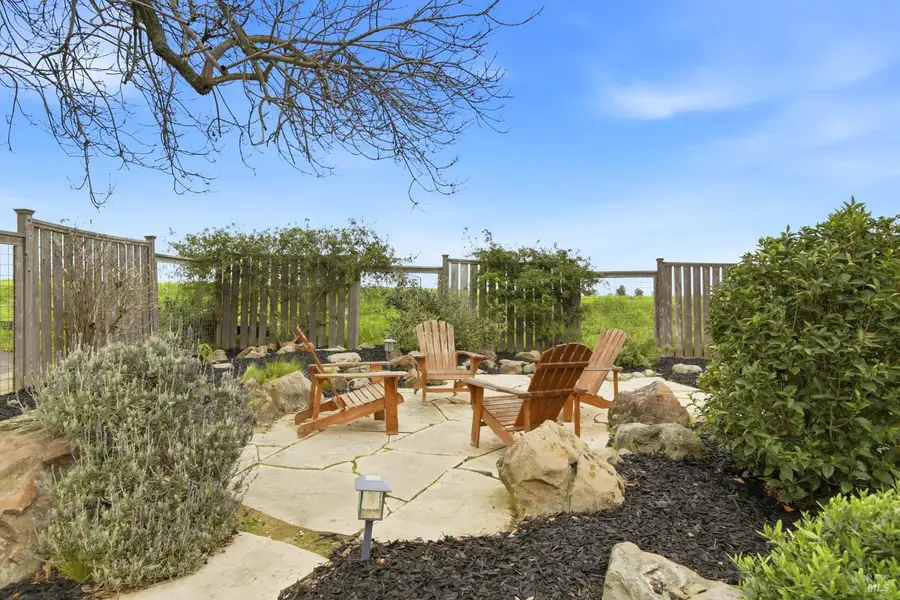 868 Rincon Way, San Rafael, CA 94903 - Image #2